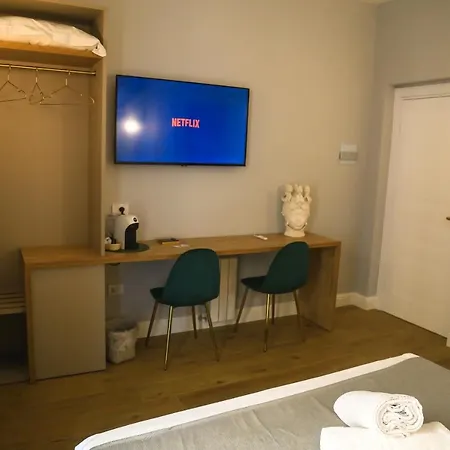 Couette-café Krysos Luxury 4*