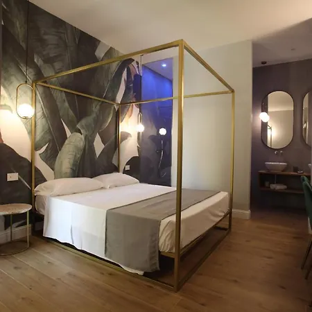 Krysos Luxury Couette-café 4*