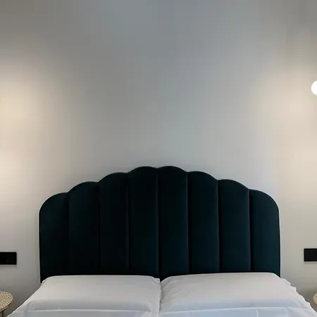 Krysos Luxury Couette-café 4*